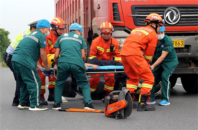 玉树沛县道路救援